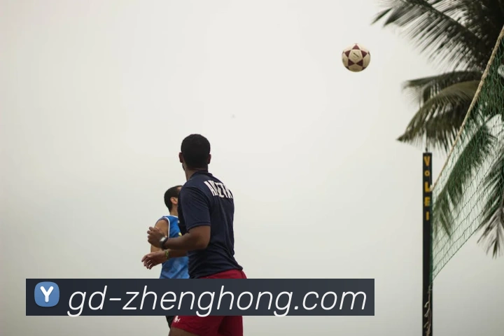 扫码下载 App